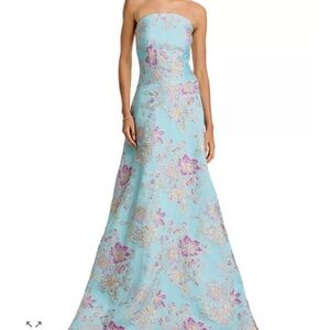 Elegant Strapless Floral Wedding Dress in Blue and Pink